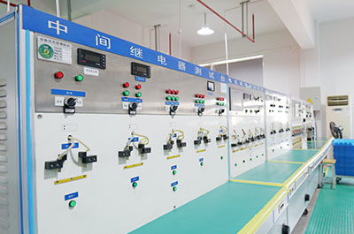 �ߵ�ѹ�����豸�����ܻ�